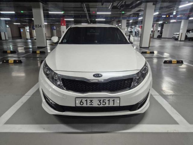 2010 Kia K5 2.0 프레스티지 브라운
