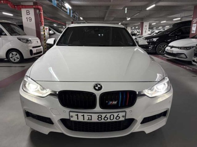 2015 BMW 3 Series (F30) 320d 스포츠