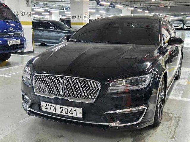 2019 Lincoln MKZ 하이브리드 리저브
