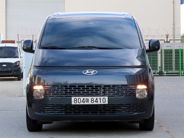 2022 Hyundai Staria 2WD 디젤 카고 모던 3인승