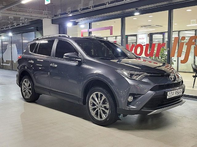 2017 Toyota RAV4 2.5 2WD
