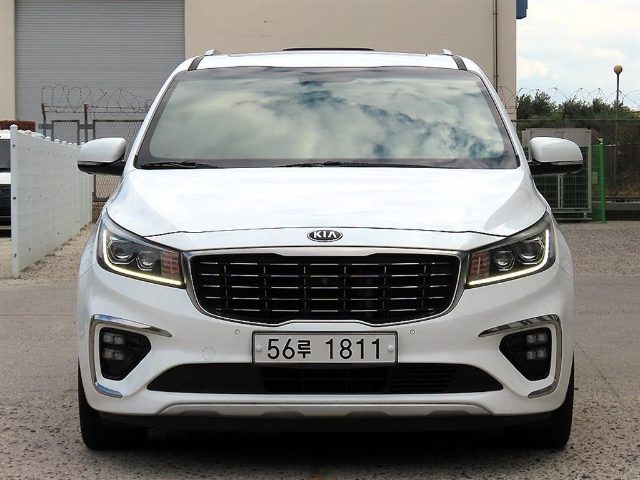 2018 Kia Carnival 디젤 7인승 리무진 프레지던트