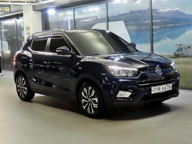 2017 KG Mobility Tivoli 2WD 디젤 기어 에디션
