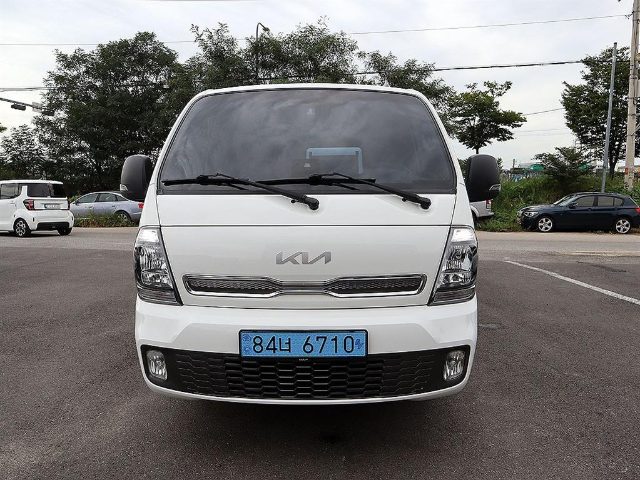 2022 Kia Bongo 3 (EV) 1.0톤/킹캡/초장축 저상내장탑