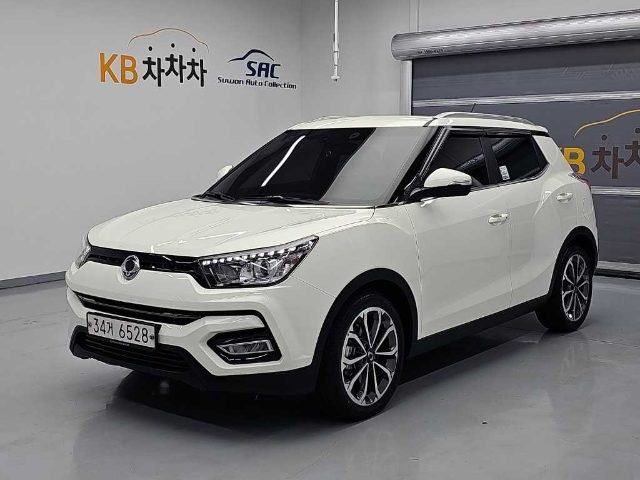 2018 KG Mobility Tivoli 2WD 가솔린 기어 에디션