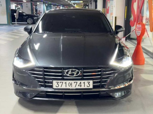 2019 Hyundai Sonata (DN8) 2.0 프리미엄 패밀리