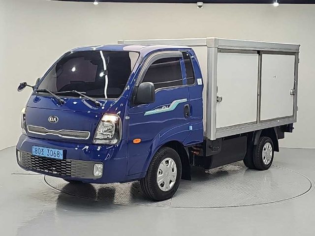 2020 Kia Bongo 3 (EV) 1.0톤/킹캡/초장축 저상내장탑