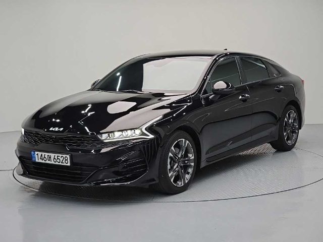 2022 Kia K5 3세대 2.0 시그니처