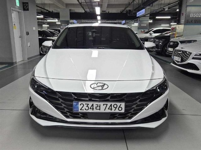 2022 Hyundai Avante (CN7) 1.6 LPI 스마트 (렌터카)