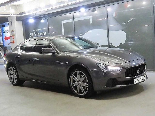 2014 Maserati Ghibli 3.0
