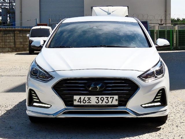2018 Hyundai Sonata 2.0 스마트 스페셜