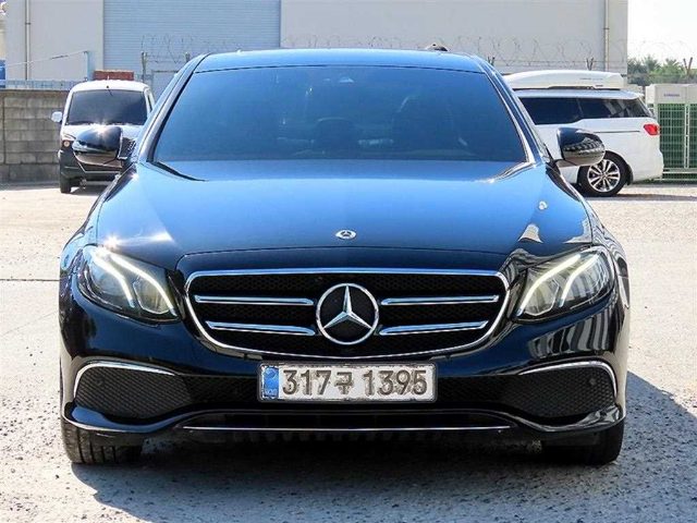 2020 Mercedes-Benz E-Class W213 E250 아방가르드