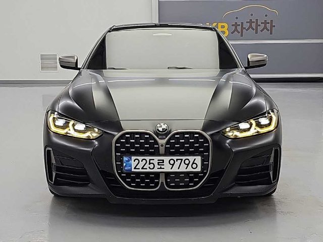 2023 BMW 4 Series (G22) M440i xDrive 쿠페 온라인