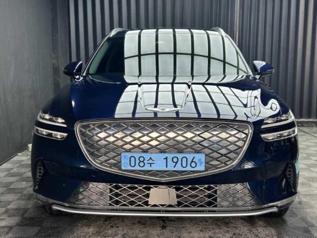 2022 Genesis GV70 e-AWD
