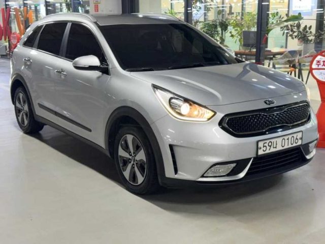 2016 Kia Niro 1.6 하이브리드 프레스티지