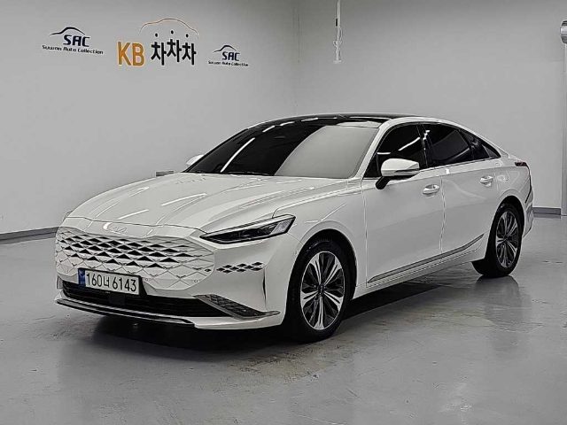 2022 Kia K8 하이브리드 시그니처