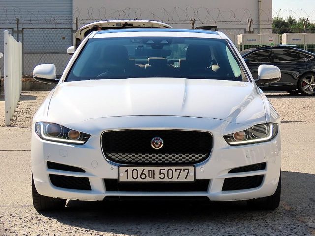 2019 Jaguar XE 2.0D 프레스티지
