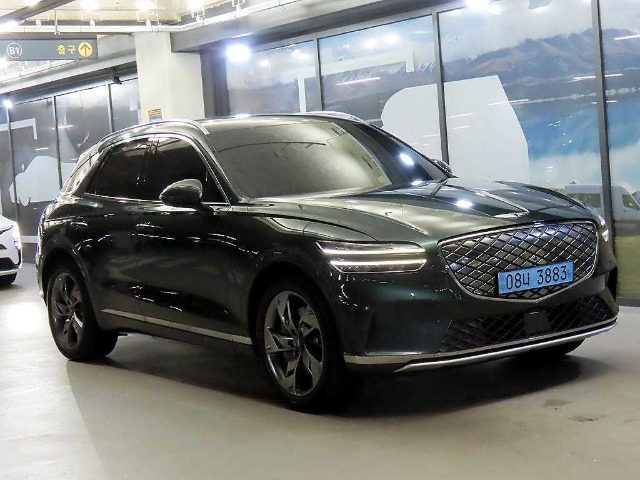 2023 Genesis GV70 e-AWD