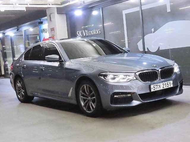 2018 BMW 5 Series (G30) 530i M 스포츠 플러스
