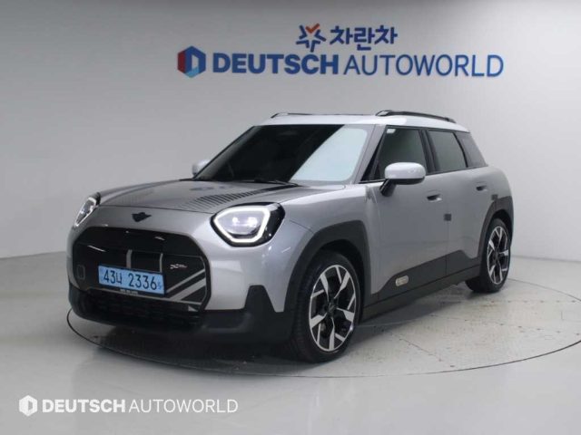 2025 MINI Aceman (J05) E 클래식