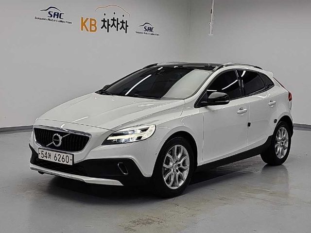 2017 Volvo V40 크로스컨트리 D3