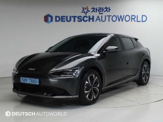 2023 Kia EV6 롱레인지 AWD 어스