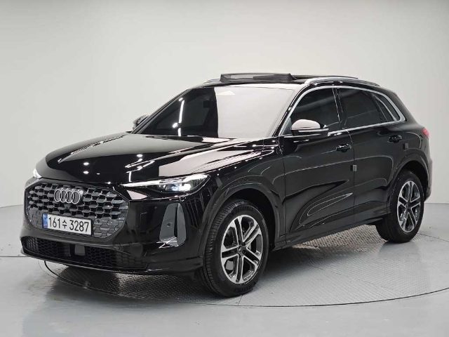 2025 Audi Q5 (80A) 40 TFSI 콰트로 어드밴스드