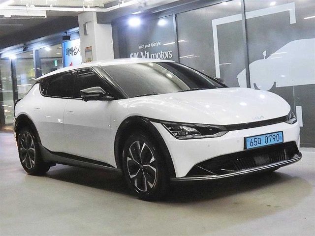 2024 Kia EV6 롱레인지 AWD 어스