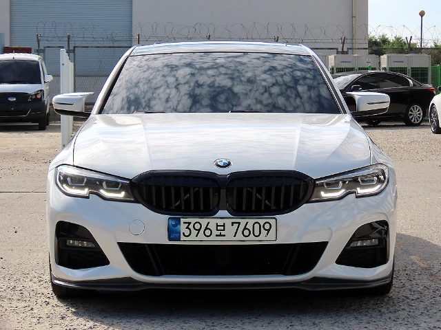 2021 BMW 3 Series (G20) 320i M 스포츠