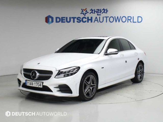 2021 Mercedes-Benz C-Class W205 C300e 4MATIC AMG Line