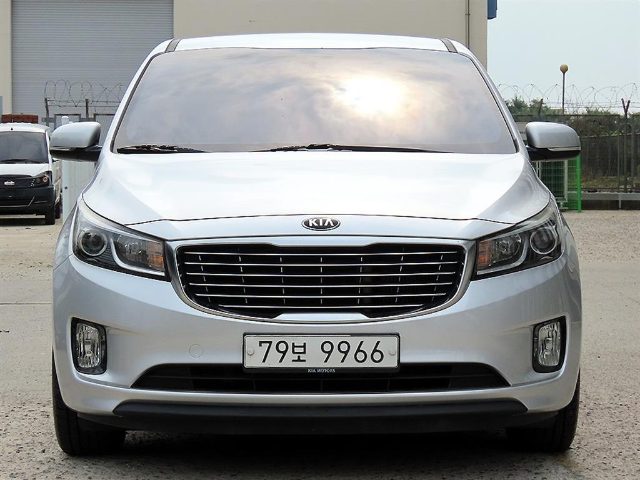 2016 Kia Carnival 디젤 11인승 디럭스