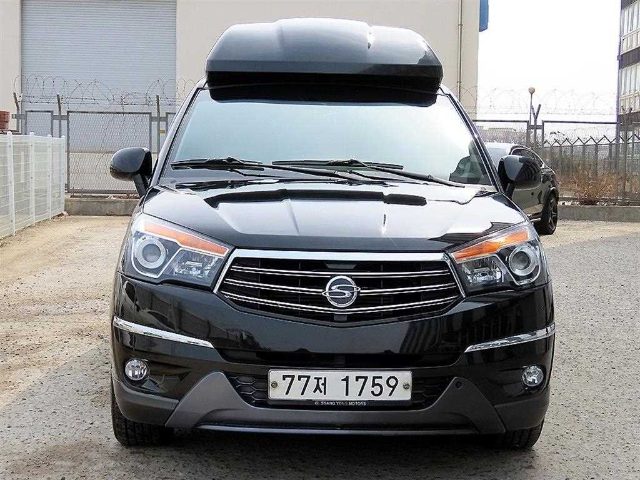 2014 KG Mobility Korando Turismo 4WD 샤토 11인승