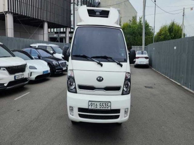 2019 Kia Bongo 3 1.2톤/킹캡/초장축/ (CRDi) 프레스티지 냉동탑