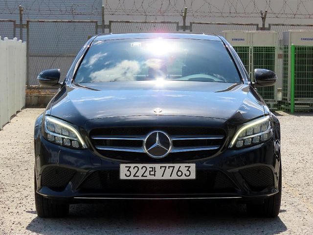 2020 Mercedes-Benz C-Class W205 C220 d 4MATIC 아방가르드
