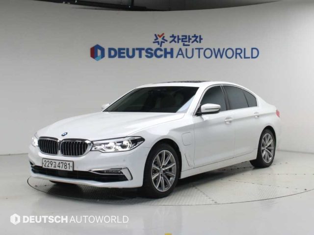 2019 BMW 5 Series (G30) 530e M 스포츠