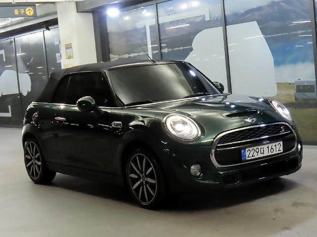 2018 MINI Cooper 컨버터블 기본형