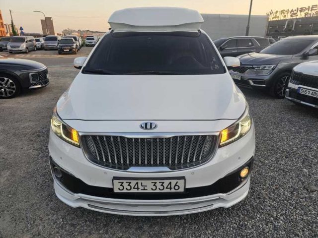 2017 Kia Carnival 가솔린 9인승 하이리무진 노블레스