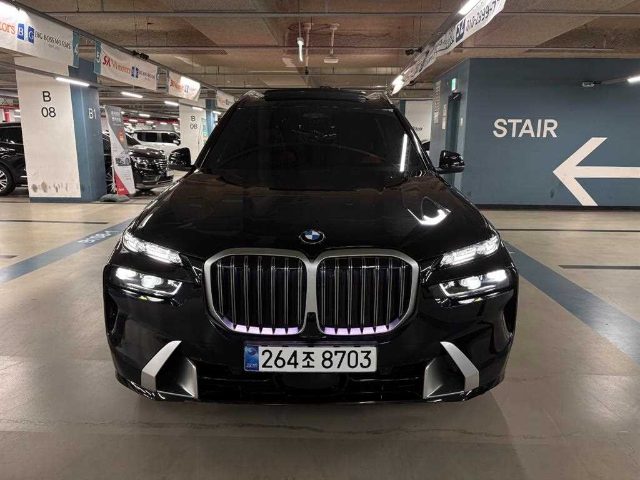 2026 BMW X7 (G07) xDrive 40d 디자인 퓨어 엑셀런스