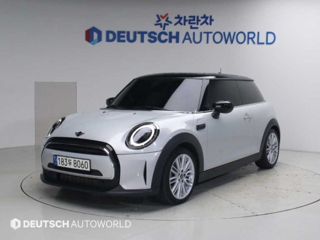 2021 MINI Cooper 클래식 플러스