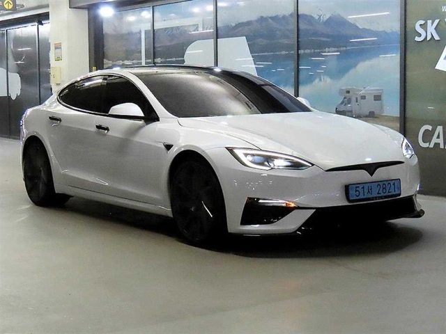 2026 Tesla Model S 플레이드