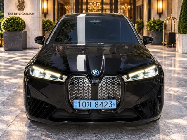 2022 BMW iX xDrive 50 스포츠 플러스
