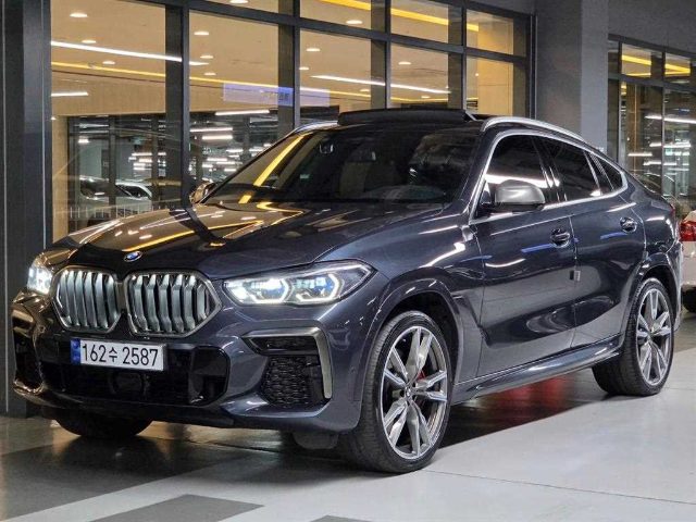 2022 BMW X6 (G06) M50i
