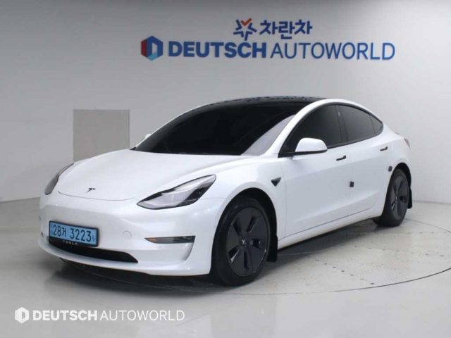 2022 Tesla Model 3 롱 레인지