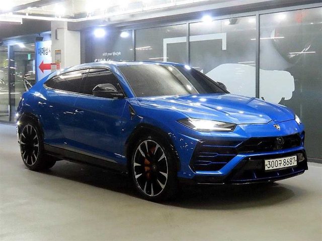 2020 Lamborghini Urus 4.0 V8