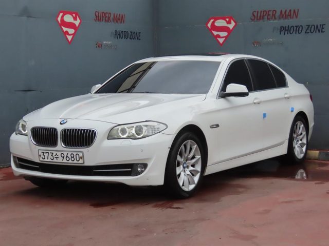 2013 BMW 5 Series (F10) 528i xDrive