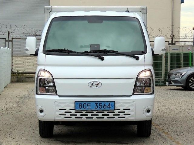 2023 Hyundai Porter (EV) 1.0톤/슈퍼캡/초장축 저상내장탑