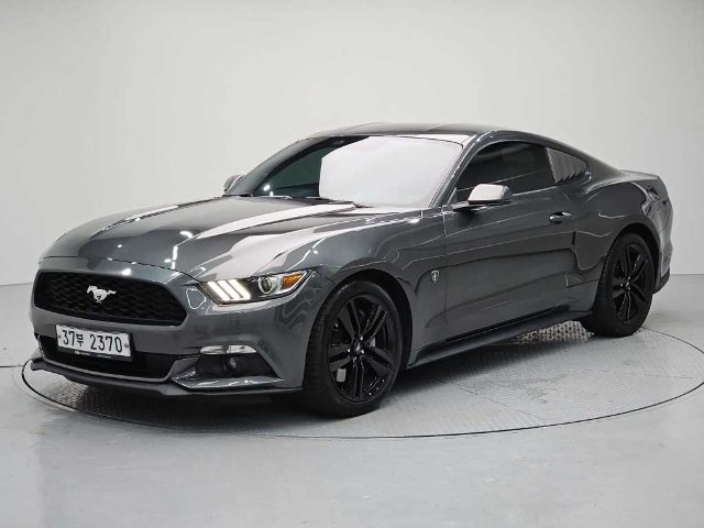 2017 Ford Mustang 6세대 2.3 쿠페
