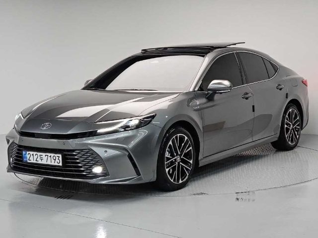 2025 Toyota Camry (XV70) 2.5 하이브리드 XLE