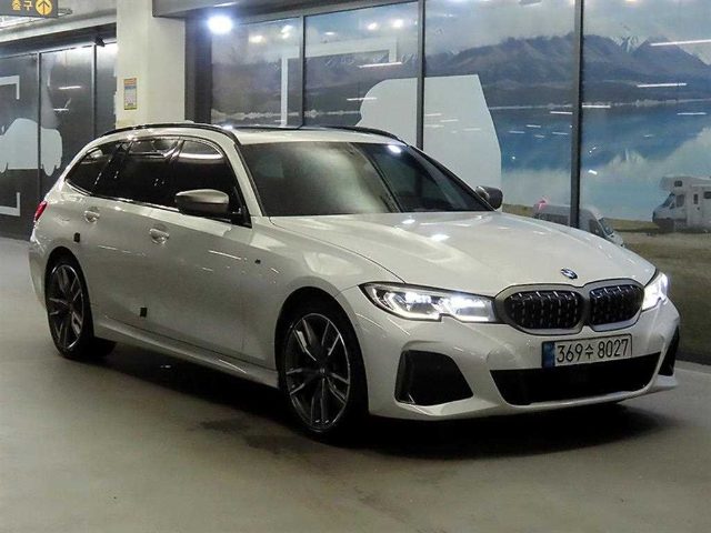 2022 BMW 3 Series (G20) M340i xDrive 투어링