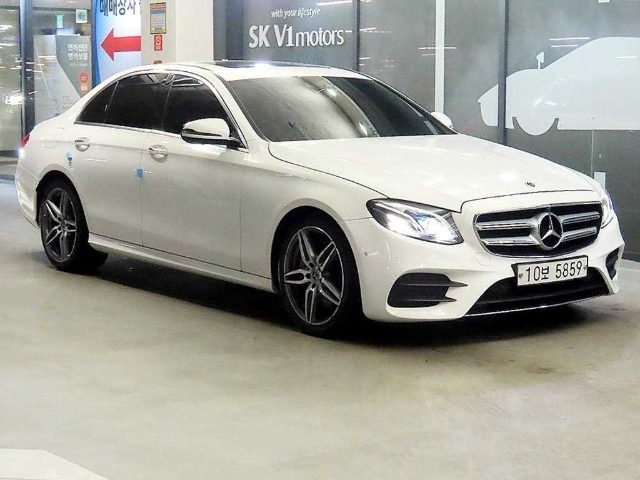 2018 Mercedes-Benz E-Class W213 E300 AMG LINE